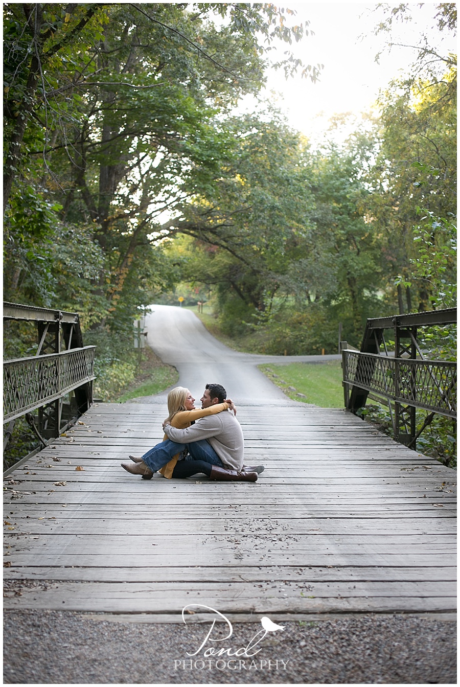 WatkinsMill_KearnyMO_engagement_Chad_Lauren_0008