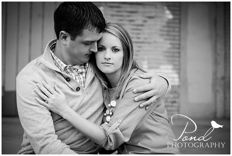 WestBottoms_KansasCity_EngagementPhotographer_0011